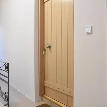 μika's Place 2 - *